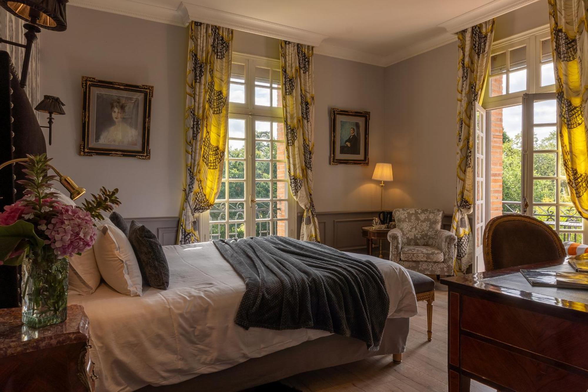 Castel Bois Marie, Maison D'Hotes Montauban Bagian luar foto A bedroom at the hotel