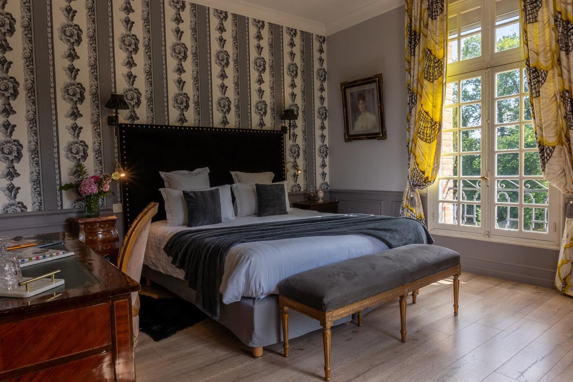 Castel Bois Marie, Maison D'Hotes Montauban Bagian luar foto A bedroom at the hotel